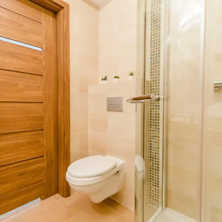 Kristina Osiedle Polanki Apartamento *